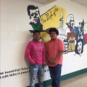 Meet your Posher, Roman